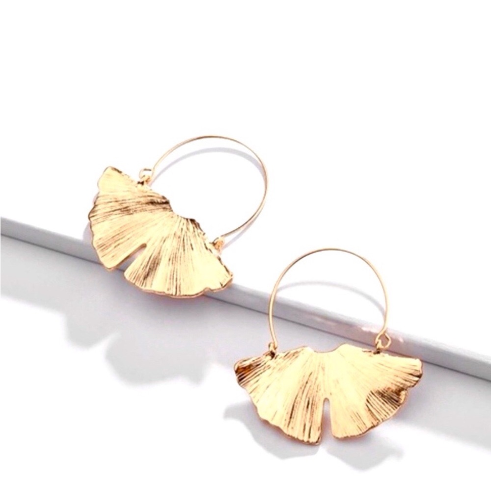 Gold Ginkgo Leaf Earrings
